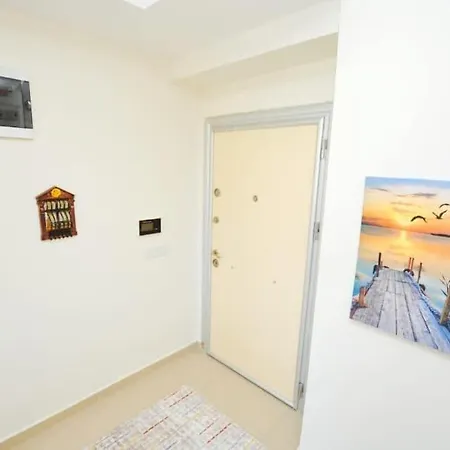 Cuitar Lux * Alanya